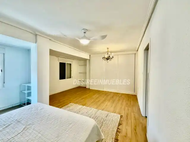 Habitación de Piso en venta en Valencia con Aire acondicionado, Calefacción y Parquet