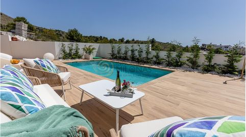 Villas independientes de hasta 4 dormitorios con piscina privada y vistas al mar y montaña en Finest, imatge 4