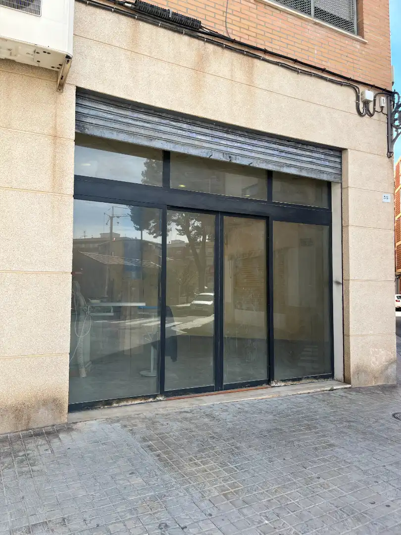 Gewerbefläche zum Verkauf in Carrer de Crisòstom Martínez 23, imagen 2
