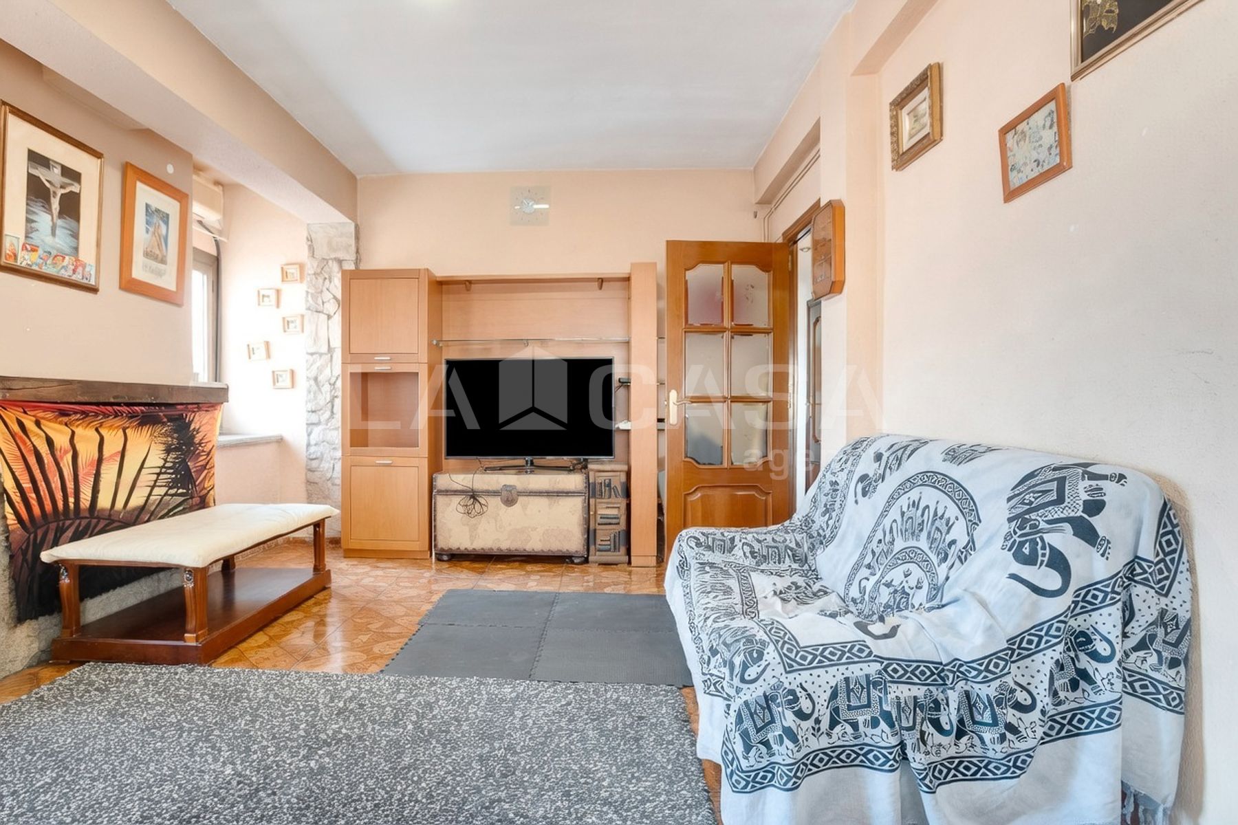 Sala de estar de Piso en venta en  Barcelona Capital con Balcón