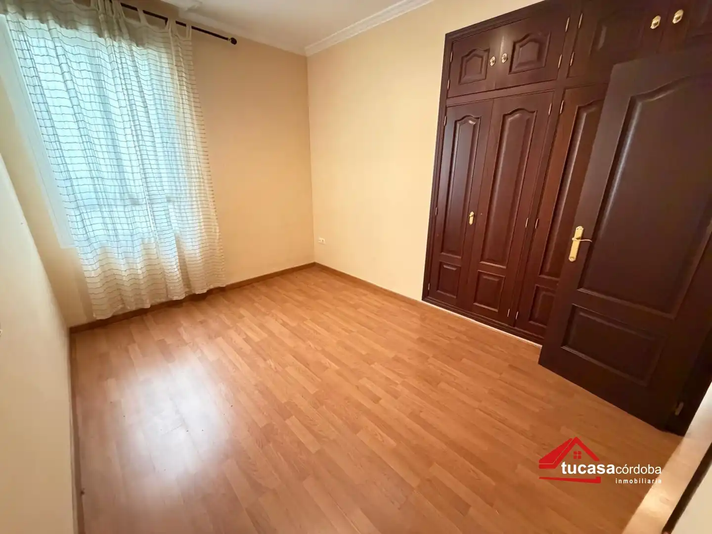 Habitación de Piso en venta en Córdoba con Terraza, Trastero y Amueblado