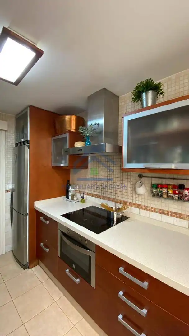 Appartement avec piscine à louer à Genil, imagen 2