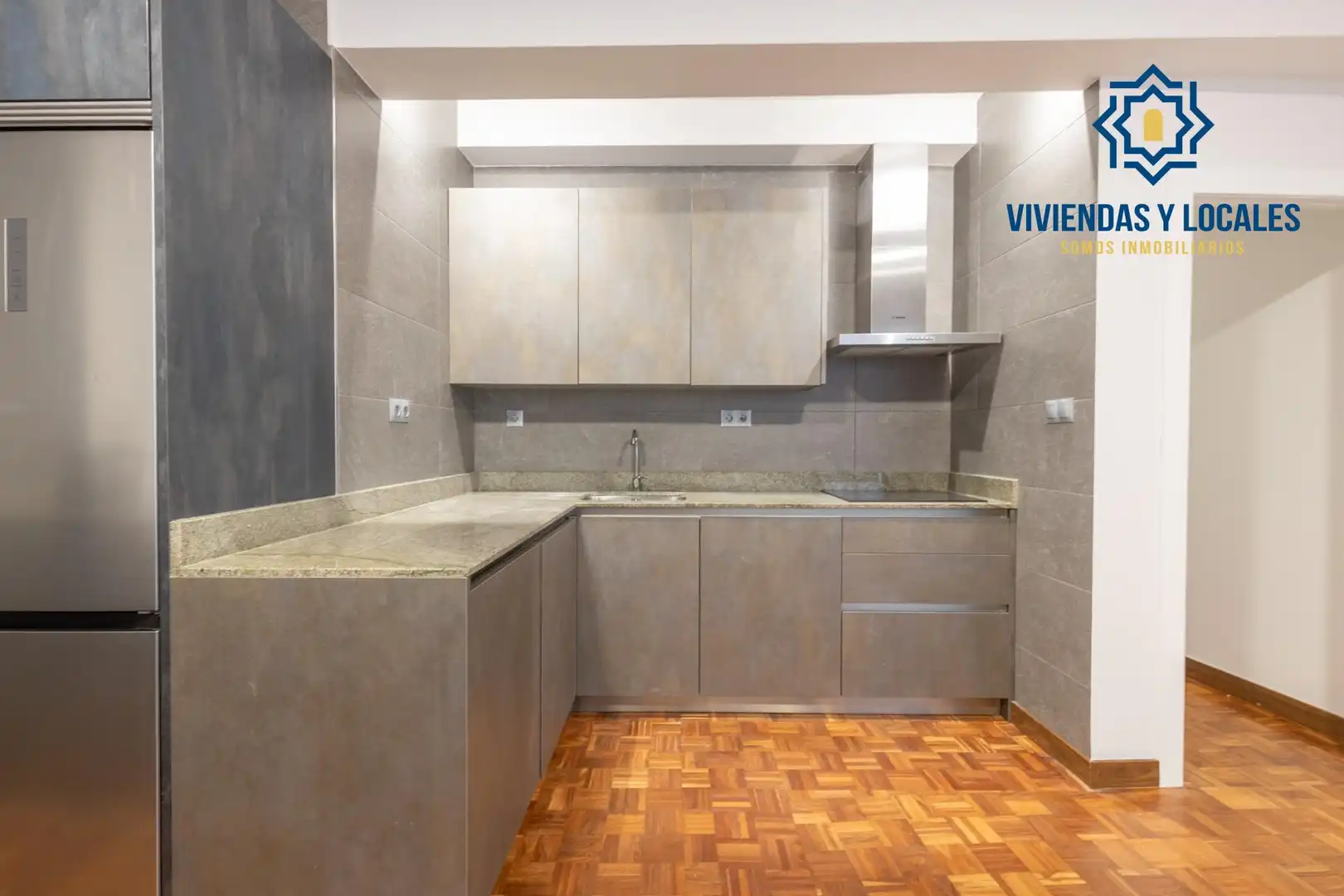 Piso con ascensor en venta en Calle PINTOR LOPEZ MEZQUITA, imagen 31