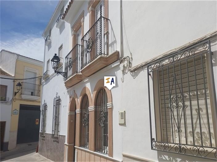 Exterior view of Single-family semi-detached for sale in Carcabuey  with Terrace and Internet