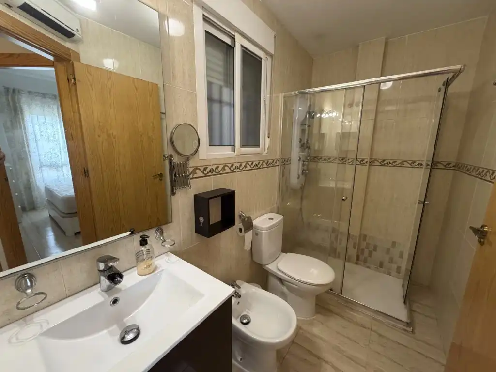 Ground floor with lift for sale in Calle San Quintin, imagen 13