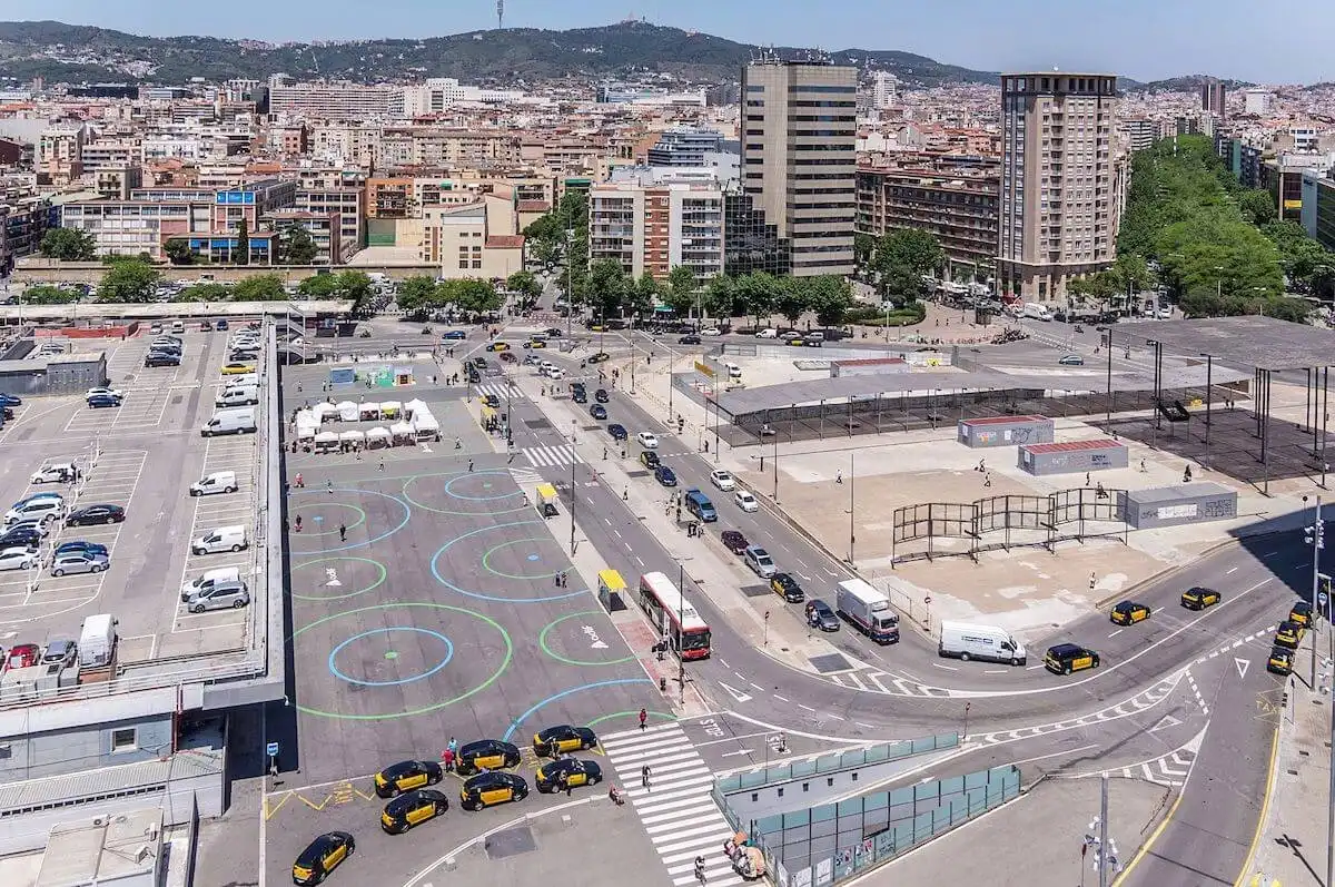 Vista exterior de Estudio de alquiler en Barcelona con Calefacción, Amueblado y Lavadora