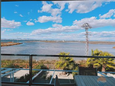 Apartament amb balcó en venda a Veneziola