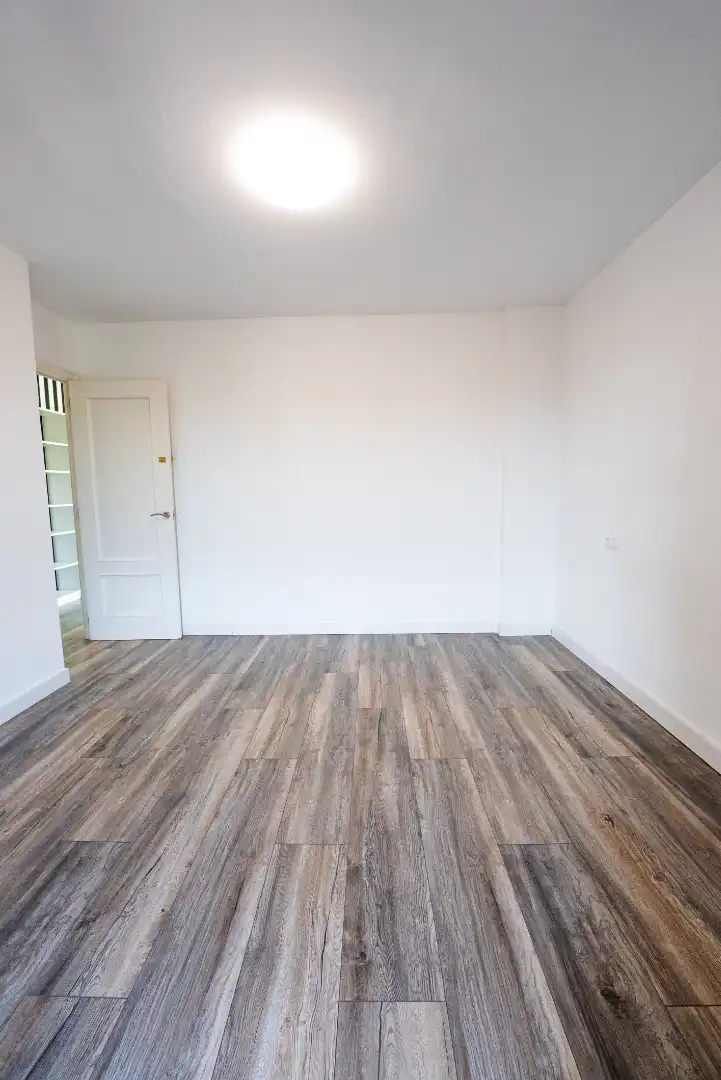Piso en venta en Tarragona con Parquet, Terraza y Amueblado