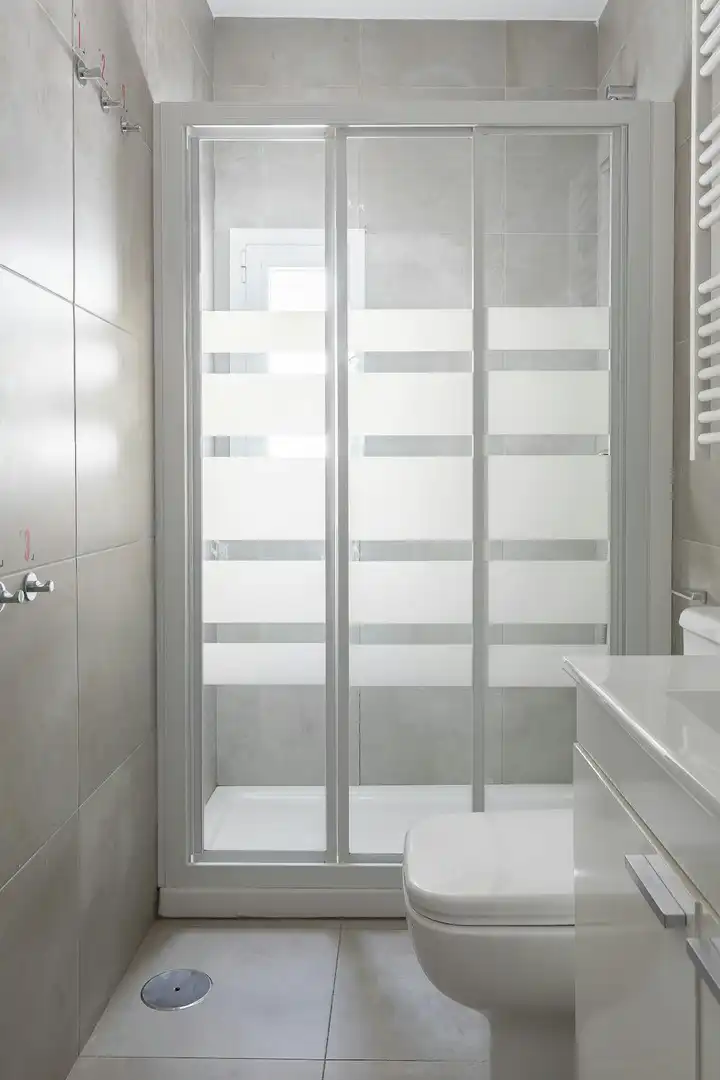 Badezimmer von Wohnung zur Miete in Getafe mit Klimaanlage, Heizung und Möbliert