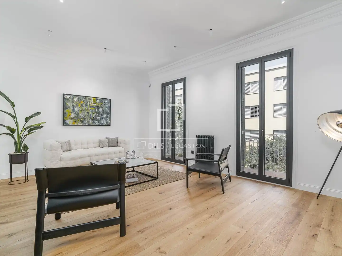 Sala d'estar de Pis en venda en Barcelona amb Aire condicionat, Parquet i Balcó