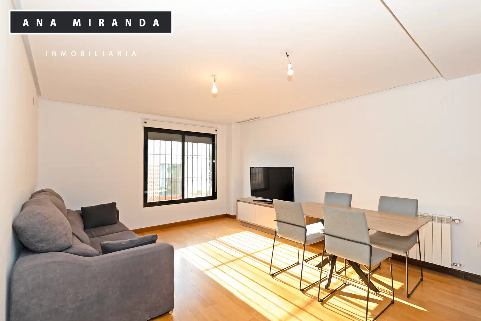 Piso con piscina en venta en Carrer del Mestre Serrano 28, imagen 2