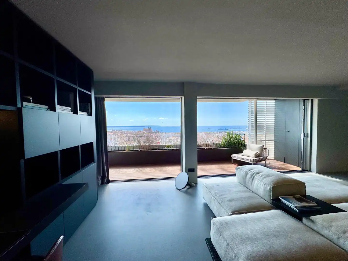 Living room of Flat for sale in  Palma de Mallorca  with Air Conditioner, Heating and Terrace