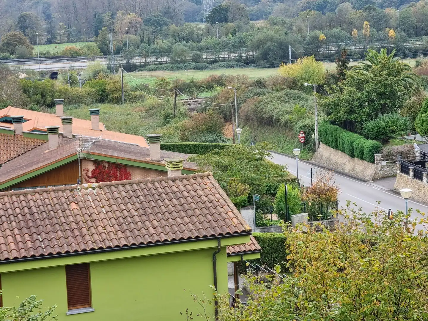 Vista exterior de Edificio en venta en Siero