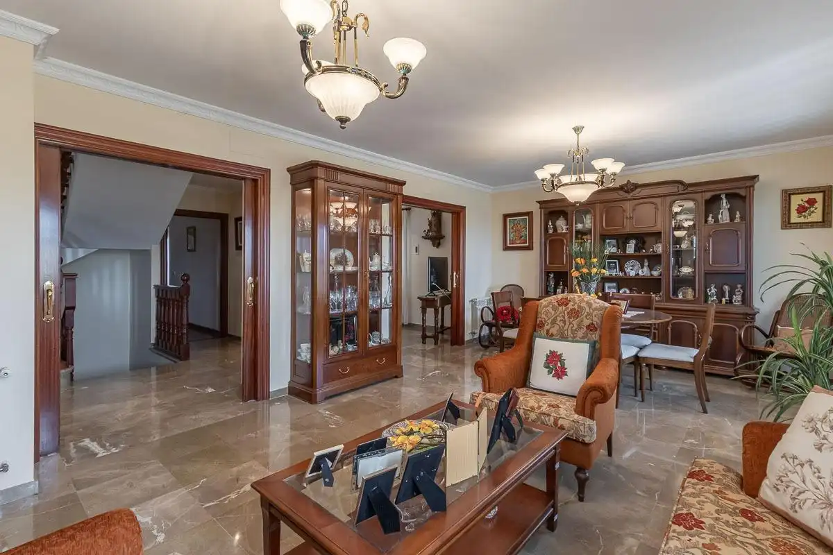 Sala de estar de Casa o chalet en venta en Cájar con Calefacción, Jardín privado y Terraza