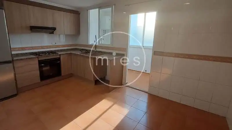 Wohnung mit Terrasse zum Verkauf in CARRER AMERICA 0, imagen 2