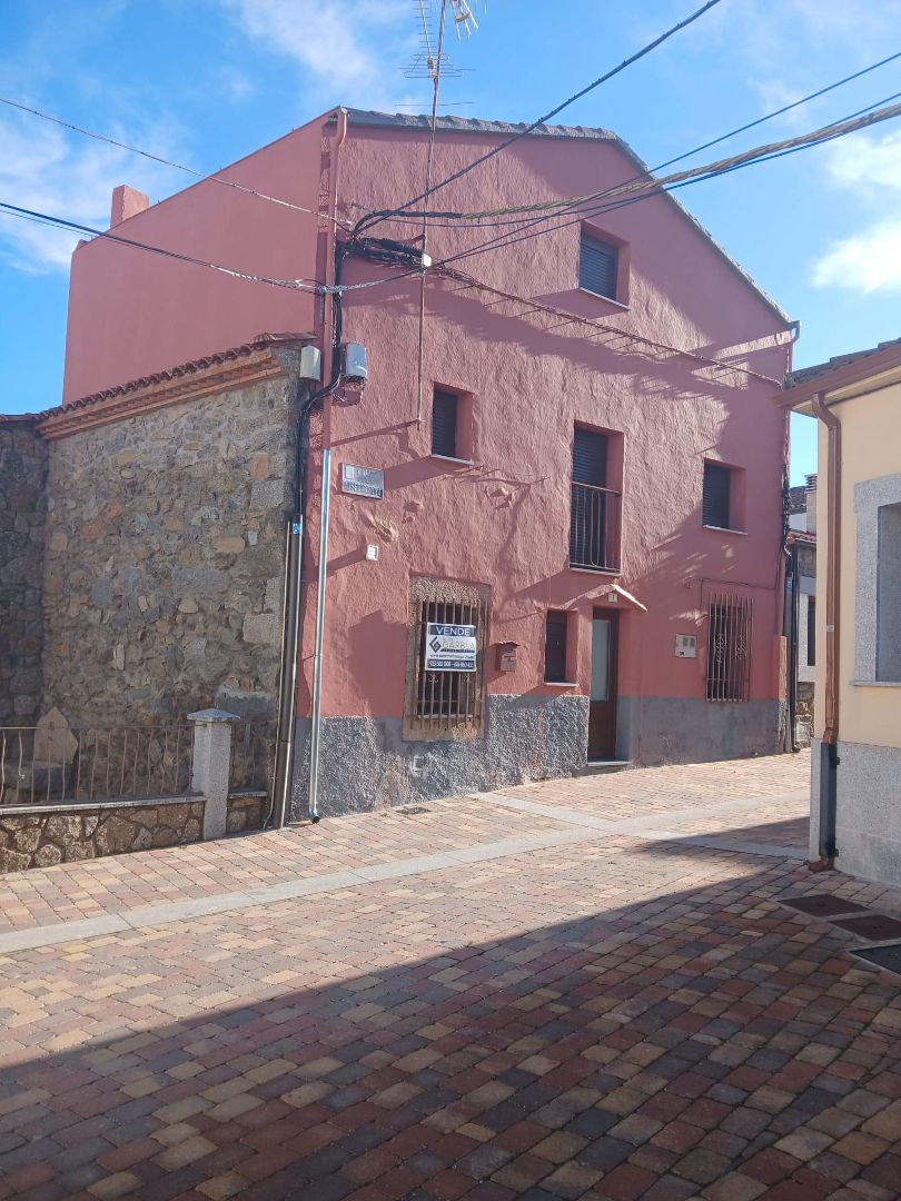 Exterior view of House or chalet for sale in Valdelacasa  with Heating and Storage room