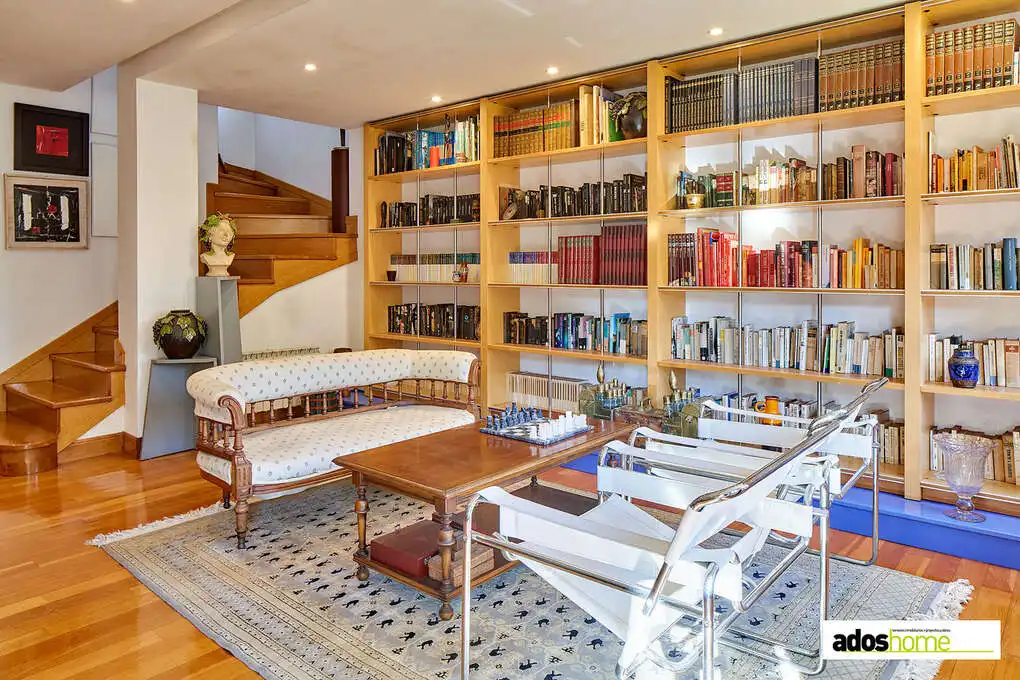 Sala de estar de Casa adosada en venta en Zarautz con Calefacción