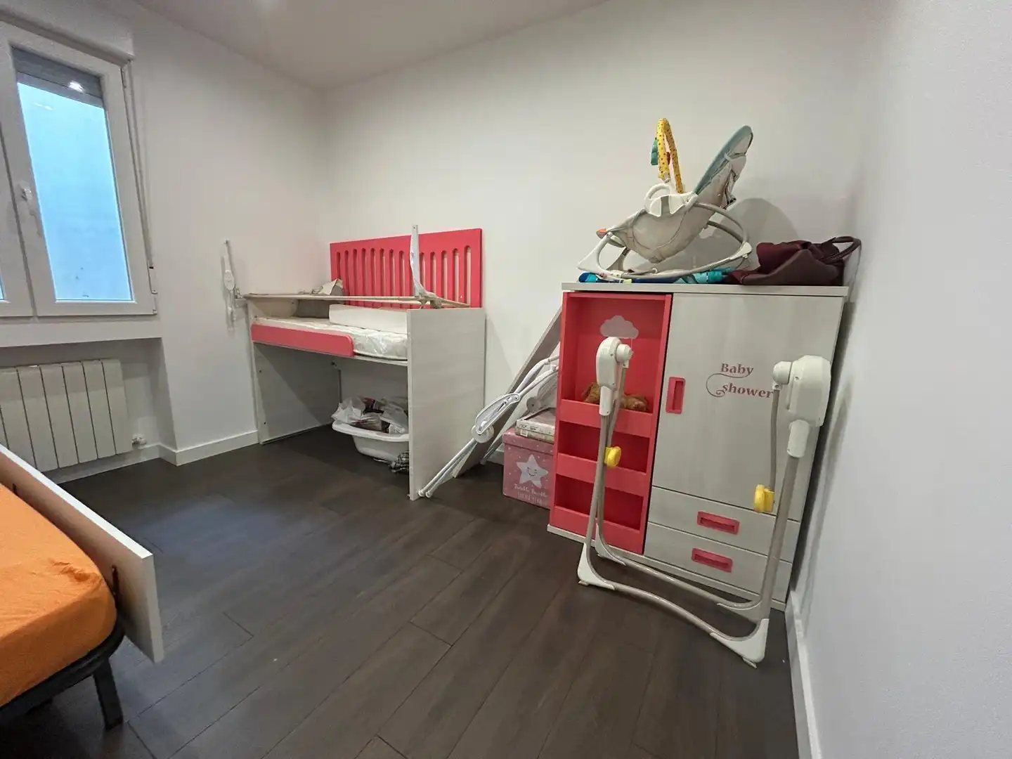 Habitación de Edificio en venta en Segovia