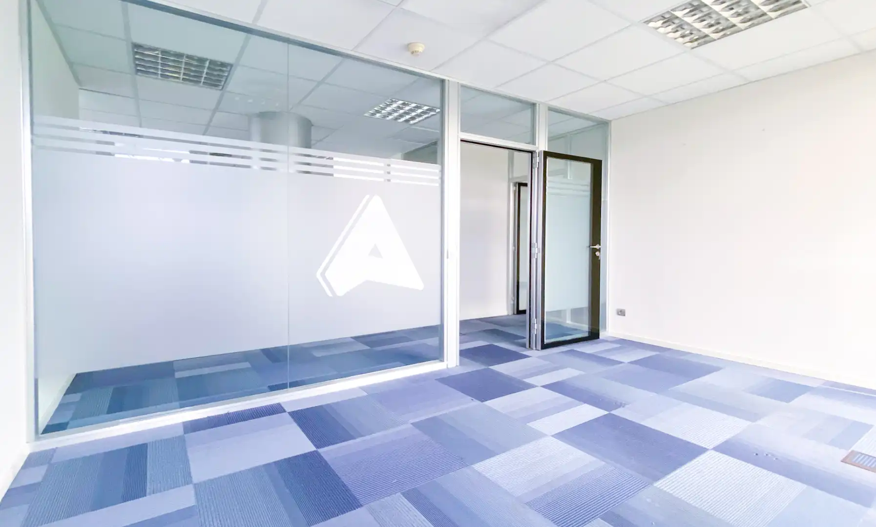 Ufficio con ascensore in affitto a Carrer de Frederic Mompou, imagen 16