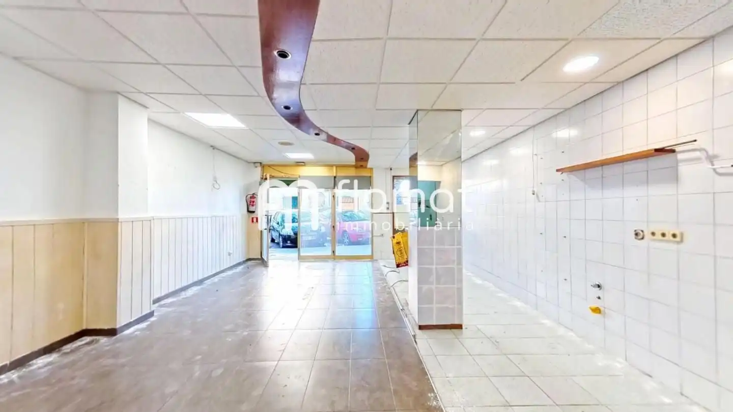 Local comercial en venta en calle de Pin i Soler, imagen 8