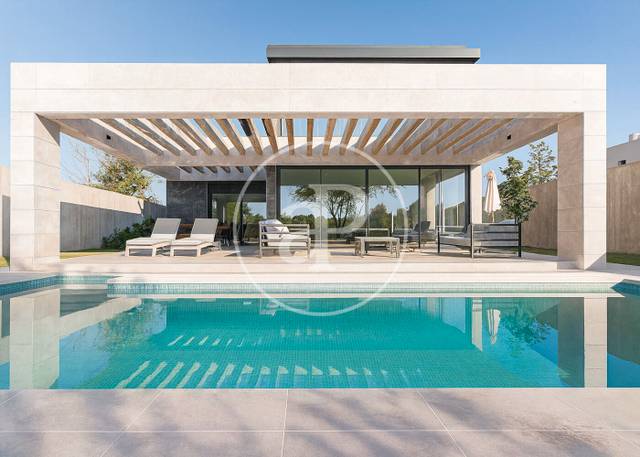 Casa-chalet en Venta en Avenida de Monte Alina en Montealina