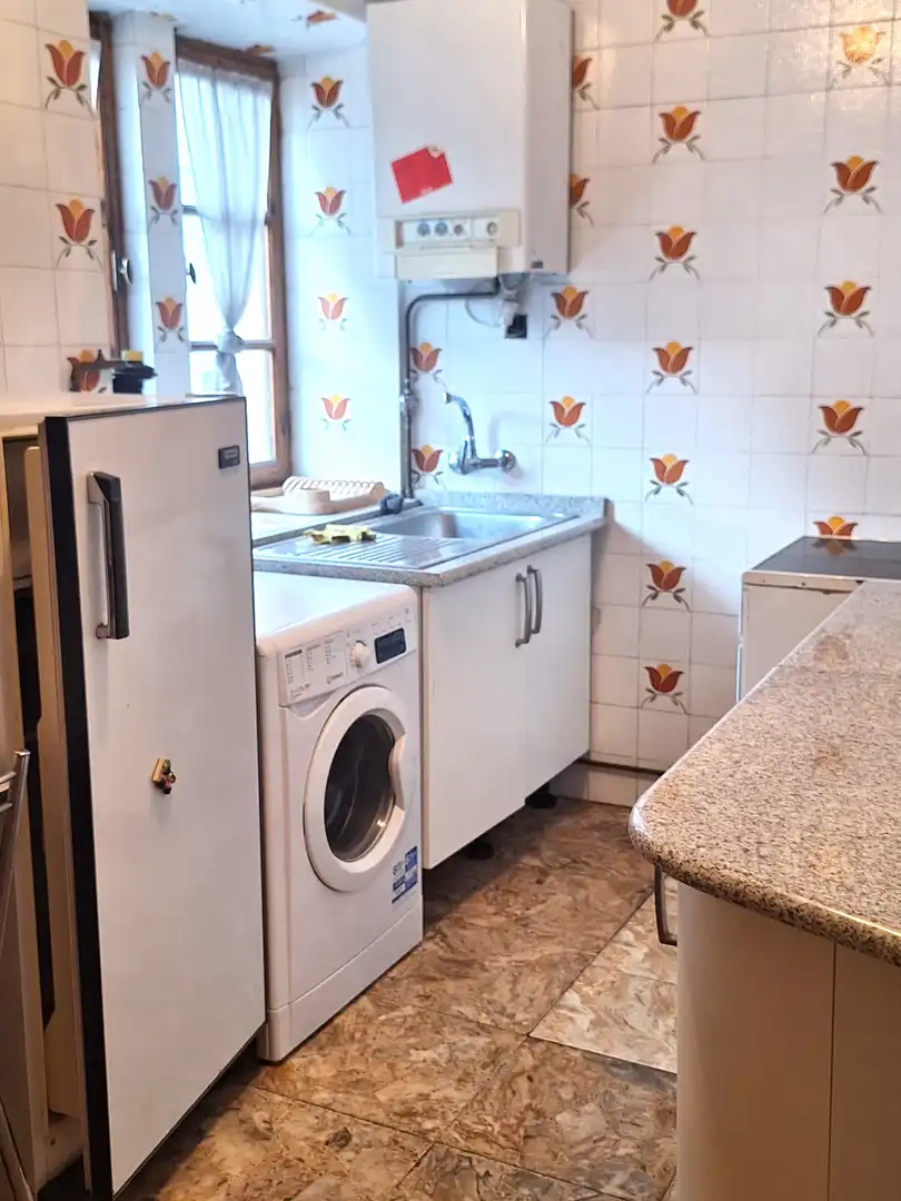 Kitchen of Houses for sale in Aguilar de Campoo  with Balcony
