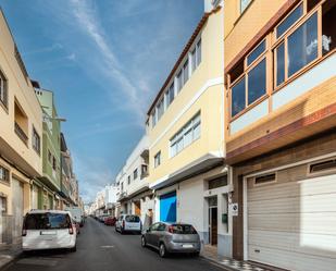 Vista exterior de Pis en venda en Las Palmas de Gran Canaria amb Terrassa