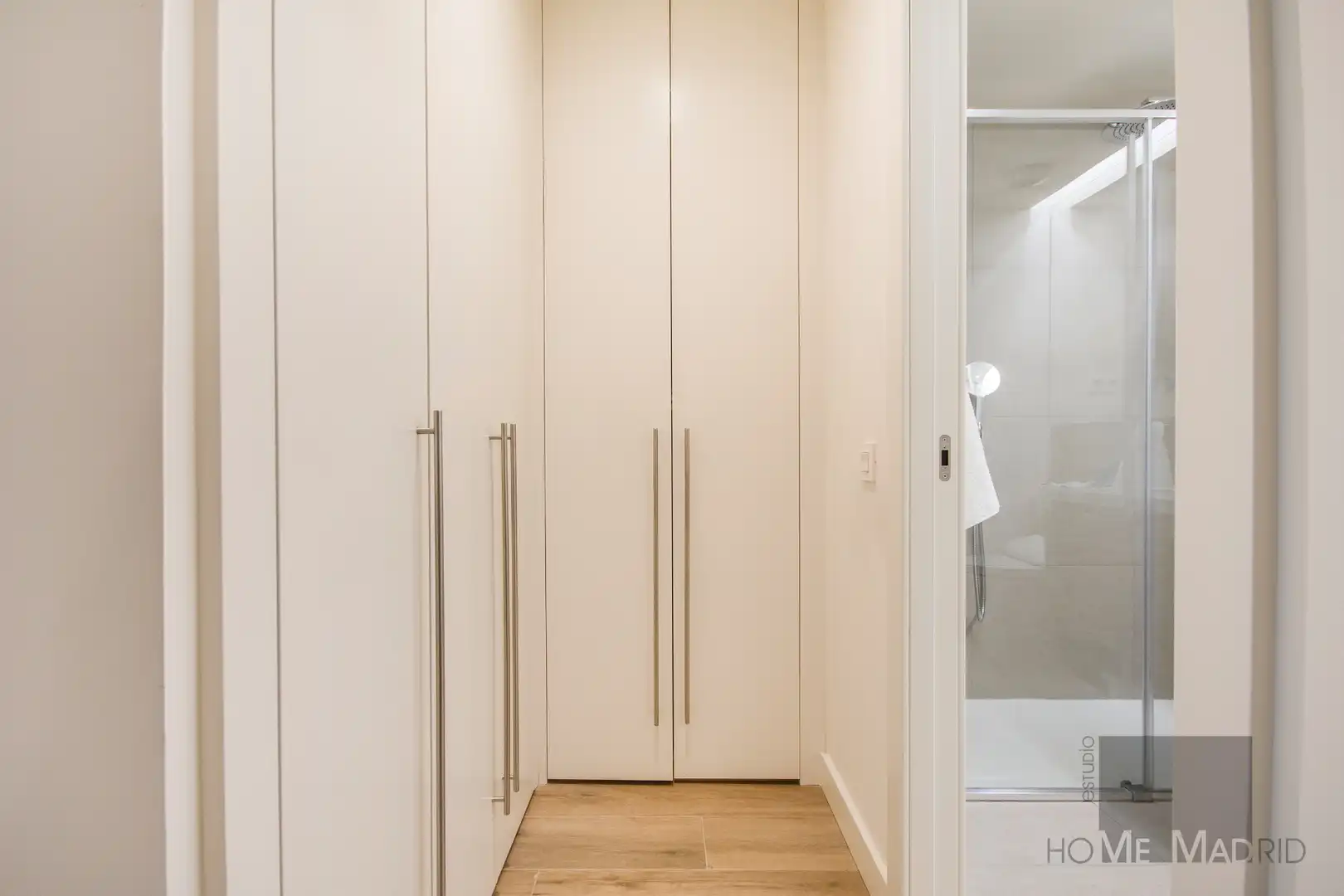 Bedroom of Flat for sale in Madrid  with Air Conditioner, Heating and Parquet flooring