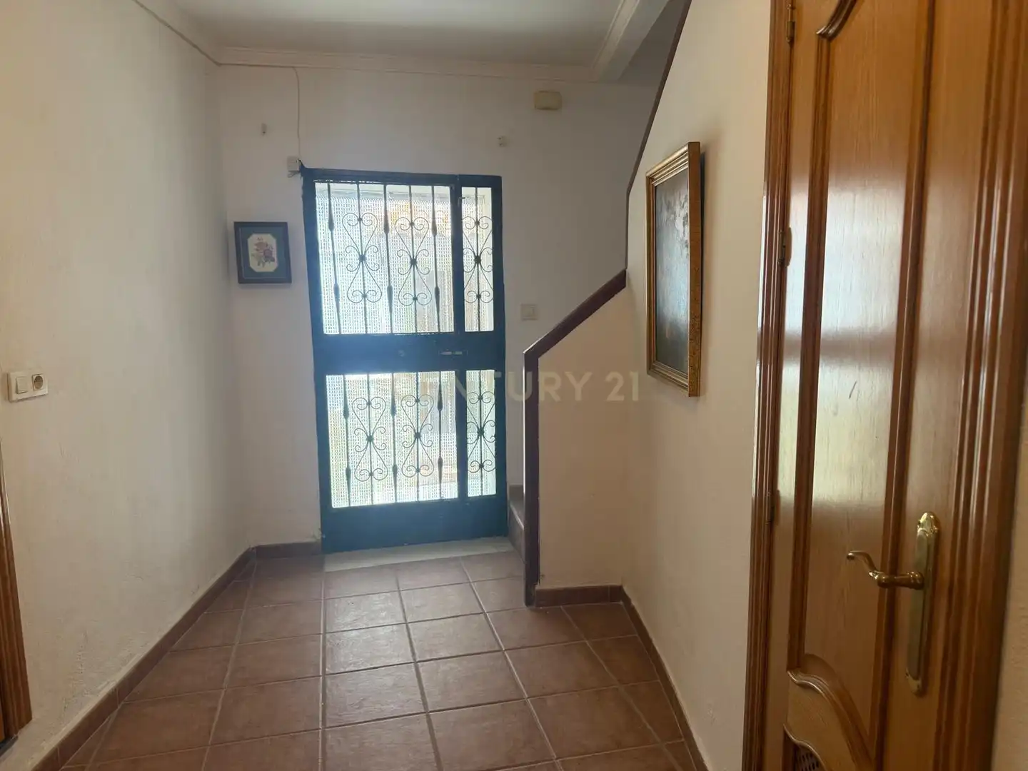 Casa adosada en venda en Otívar amb Traster i Rentadora