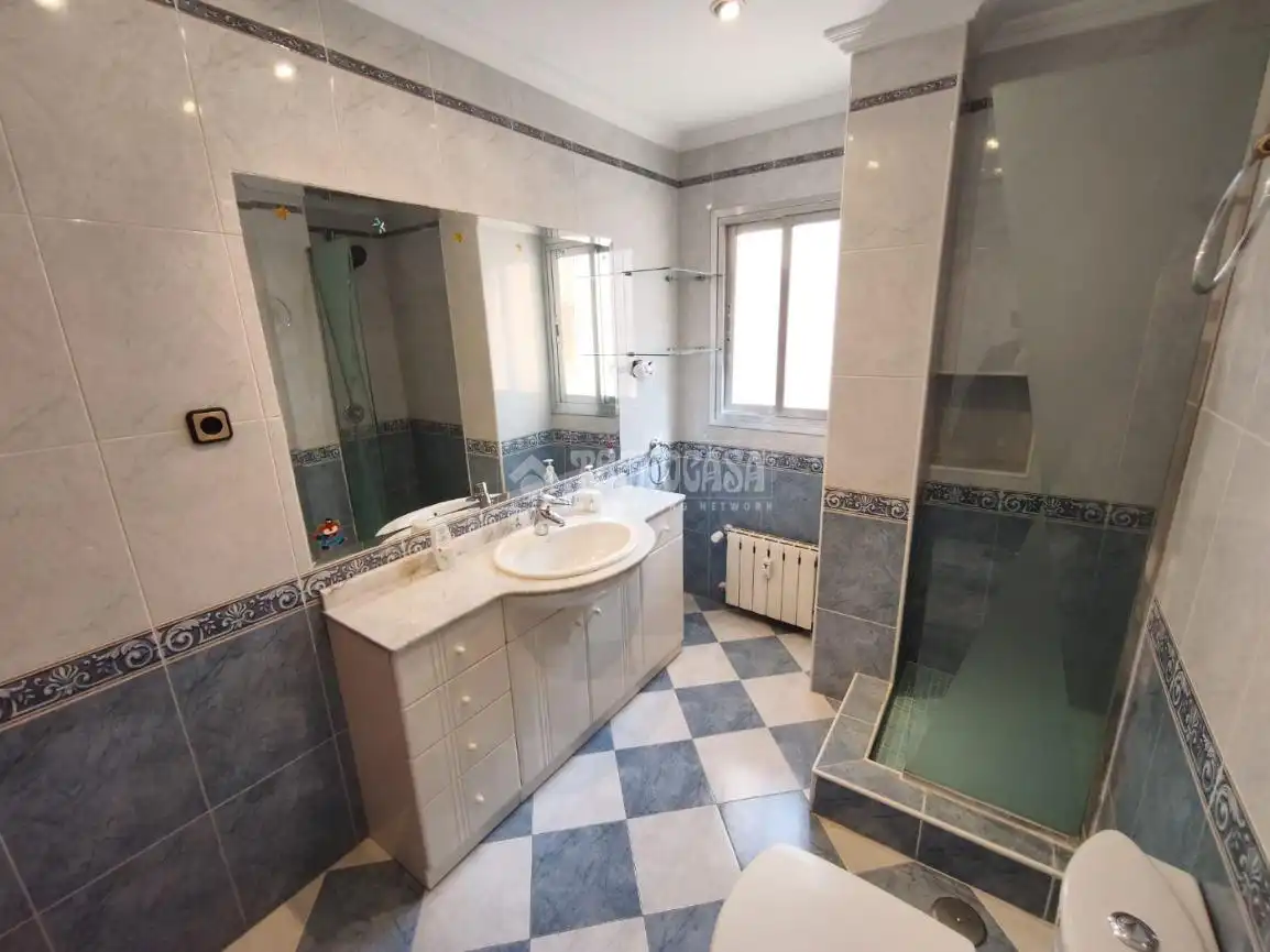 Flat for sale in Casco Antiguo