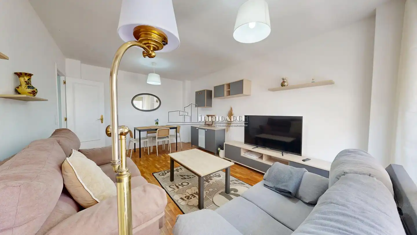 Sala de estar de Piso de alquiler en A Coruña Capital  con Amueblado