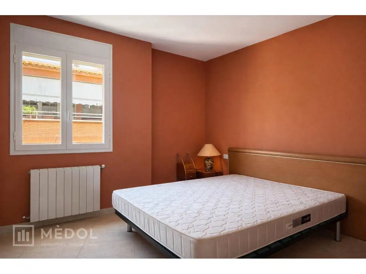 Dormitori de Casa o xalet en venda en Móra d'Ebre amb Aire condicionat, Parquet i Moblat