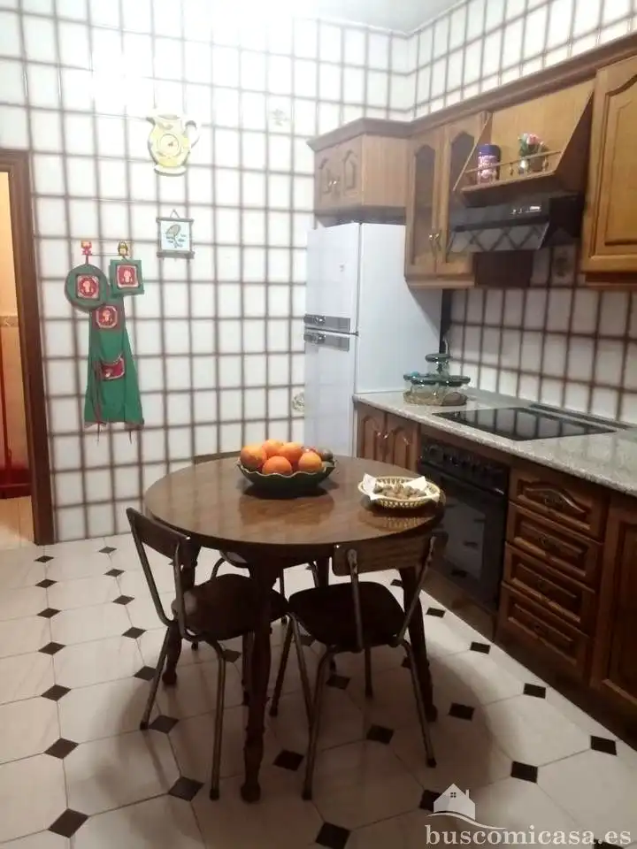 Cocina de Casa o chalet en venta en Torreblascopedro con Aire acondicionado, Jardín privado y Terraza