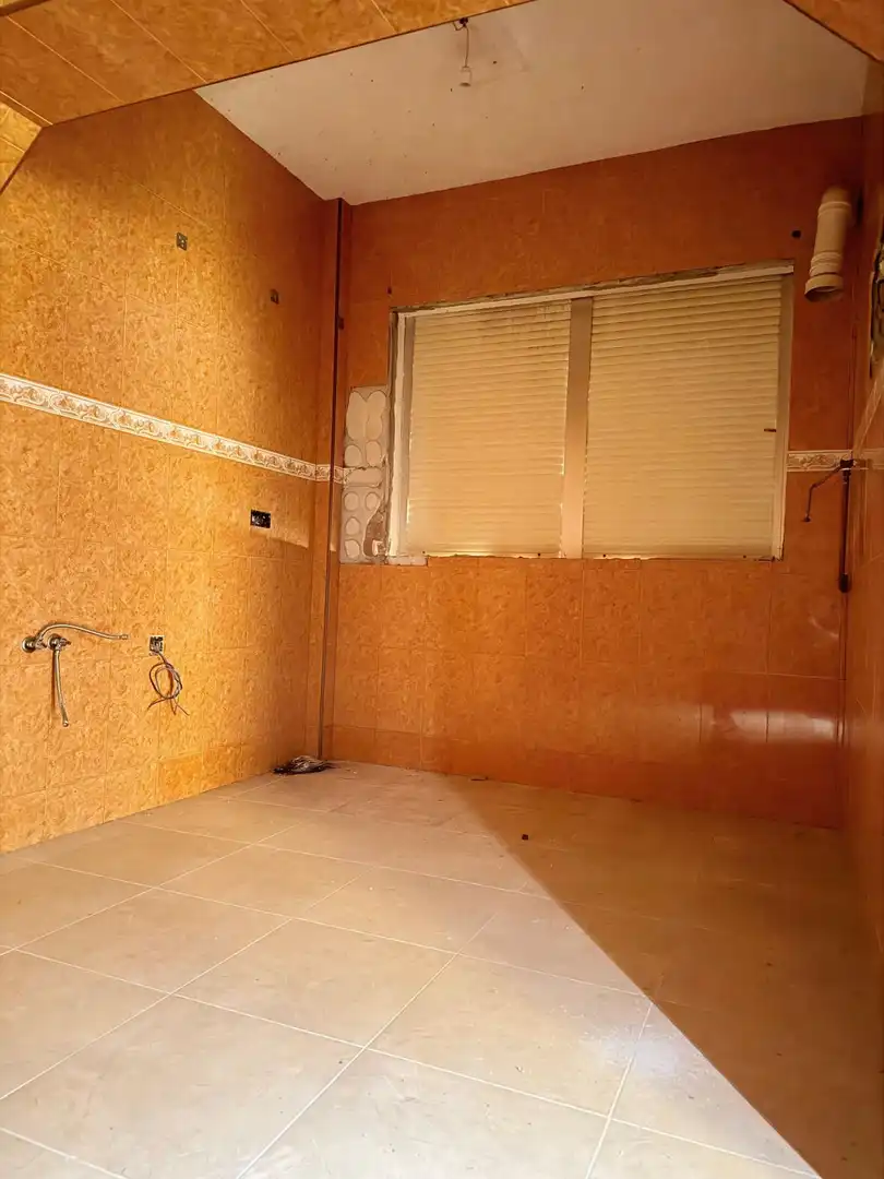 Baño de Piso en venta en Algeciras