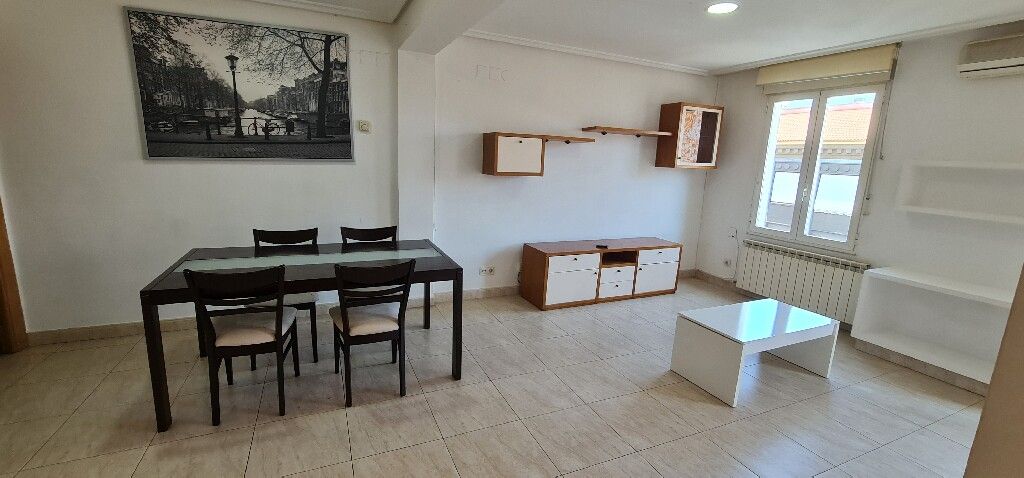 Dining room of Apartment for sale in  Logroño  with Air Conditioner, Heating and Terrace