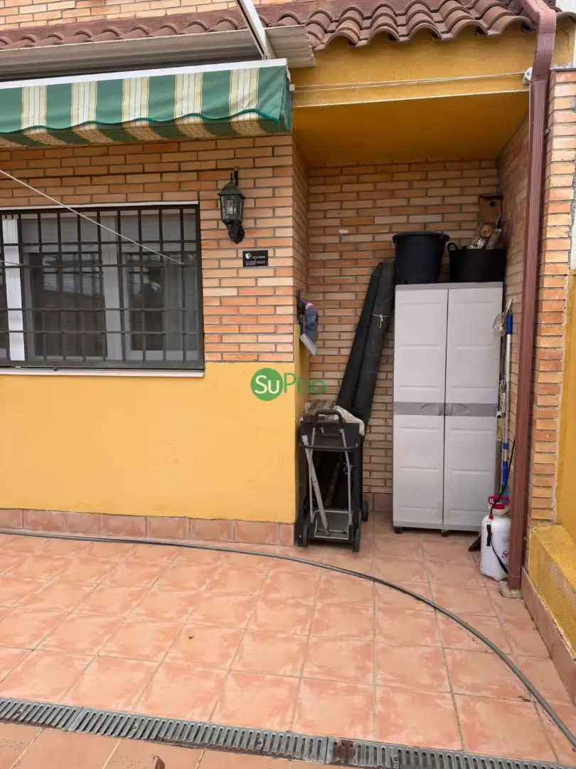 Terrassa de Casa adosada en venda en Illescas amb Calefacció, Jardí privat i Piscina