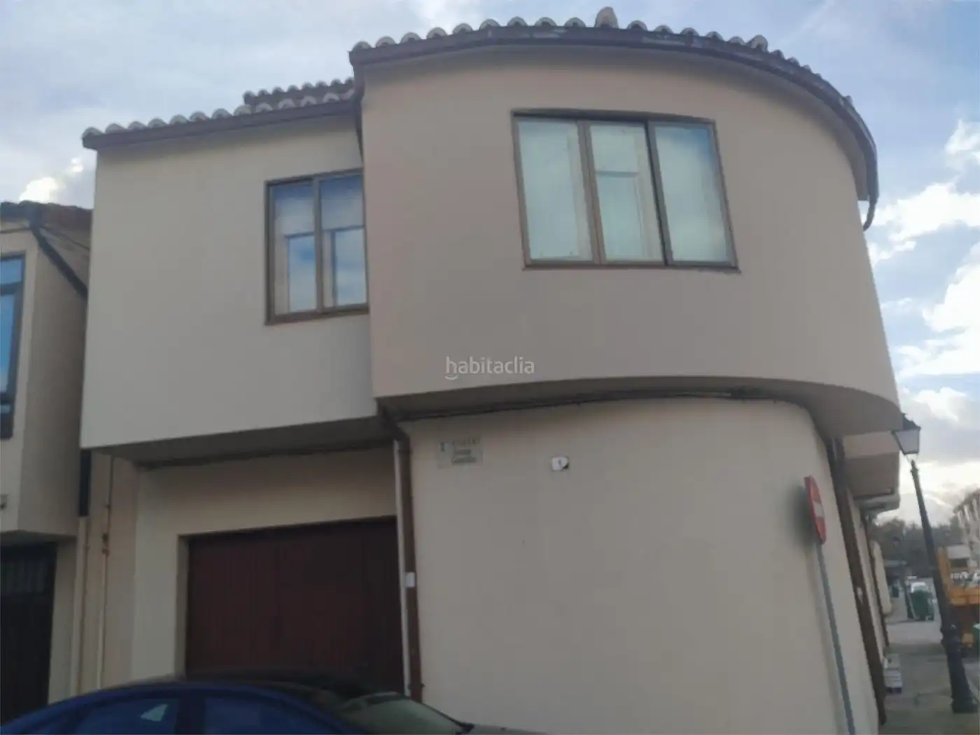 Casa amb piscina en venda a Calle Vega de la 1C