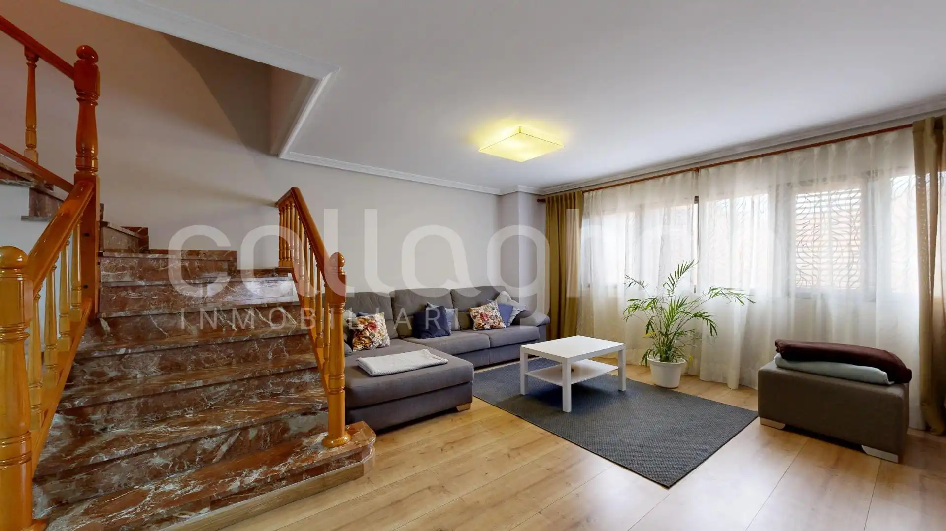 Sala de estar de Casa adosada en venta en Benetússer con Aire acondicionado, Calefacción y Terraza