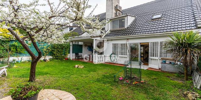 Casa adosada en Venta en Norte