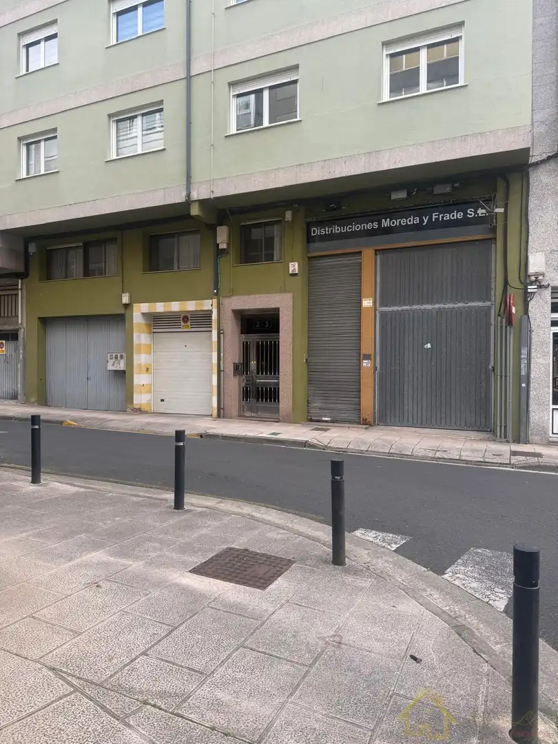 Außenansicht von Wohnung zum Verkauf in Lugo mit Heizung