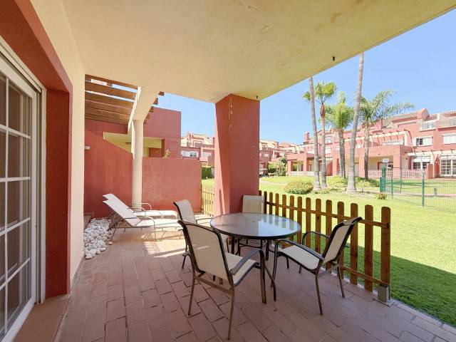 Casa adosada en Venta en De Panigua en Sotogrande Costa