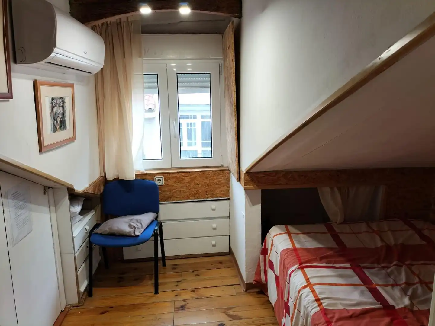Schlafzimmer von Lagerraum zum Verkauf in Centro