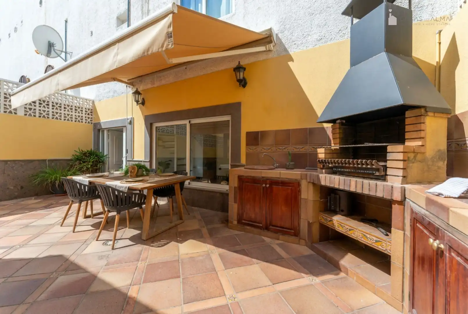 Terrassa de Casa adosada en venda en Las Palmas de Gran Canaria amb Aire condicionat, Parquet i Terrassa