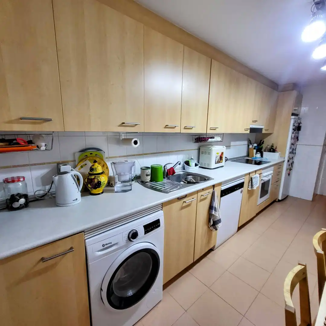 Cuina de Planta baixa en venda en Manilva amb Aire condicionat, Jardí privat i Terrassa