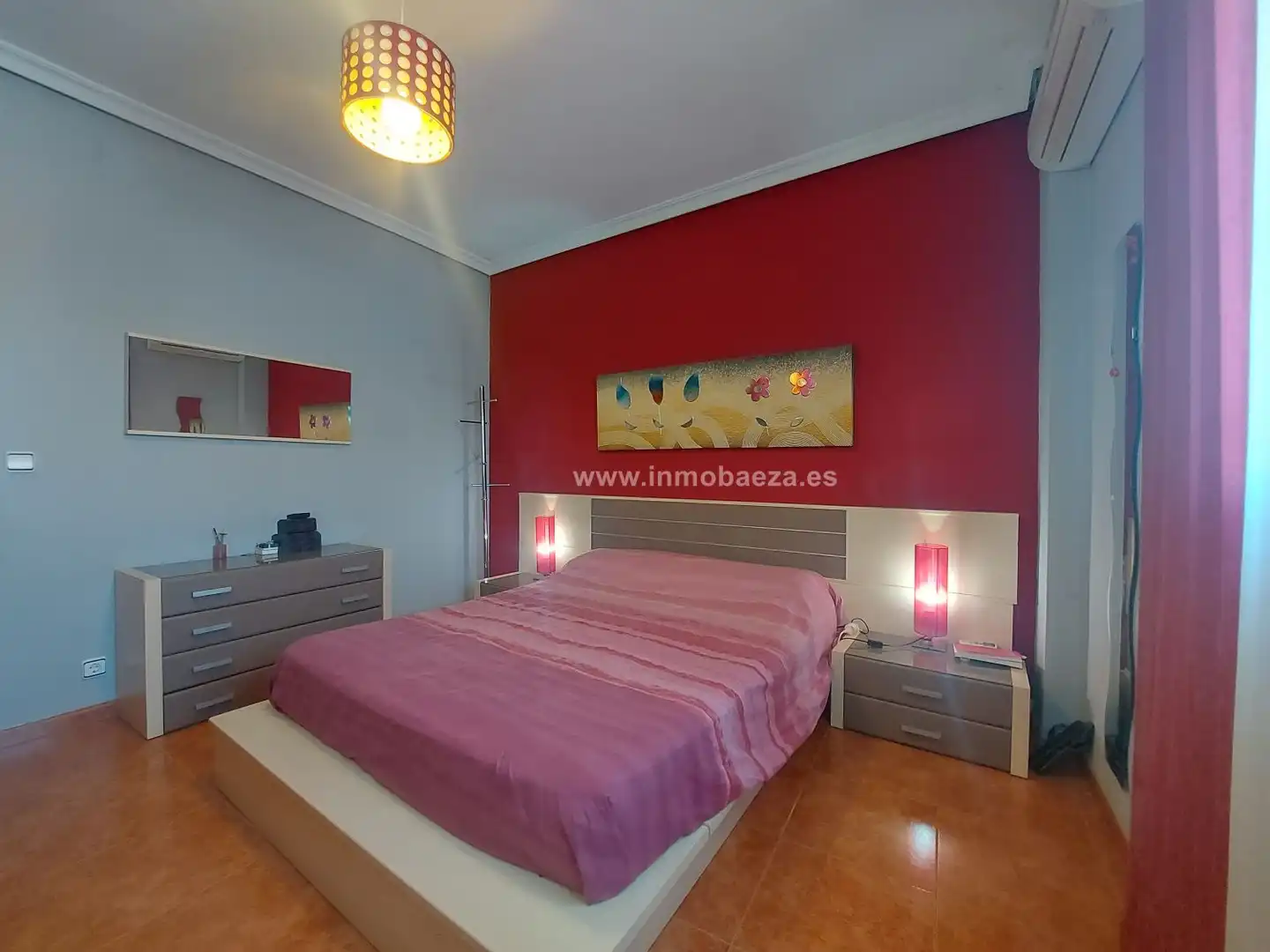 Habitación de Dúplex en venta en Baeza con Aire acondicionado, Calefacción y Terraza
