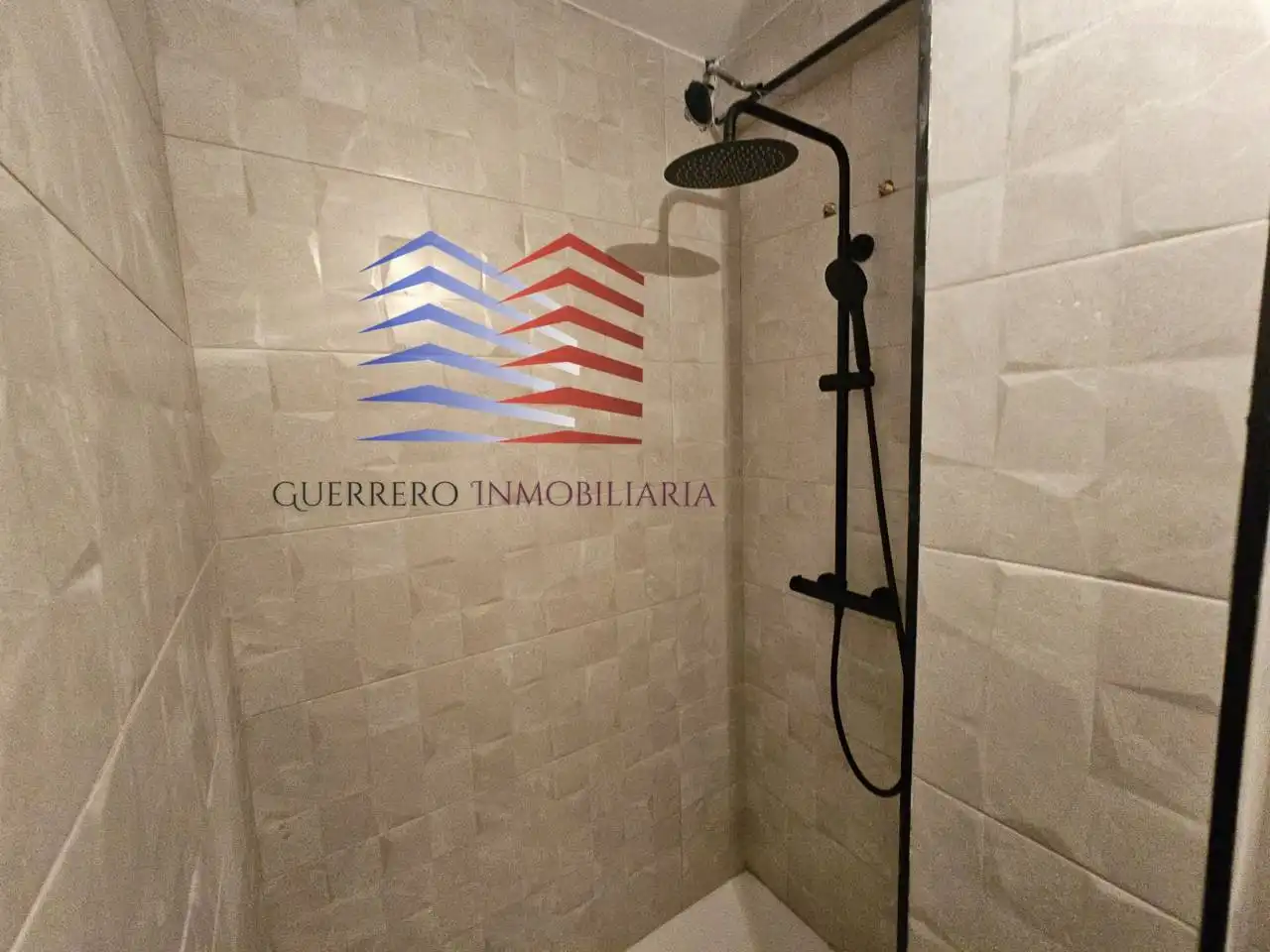 Baño de Casa o chalet en venta en A Merca   con Calefacción, Terraza y Piscina