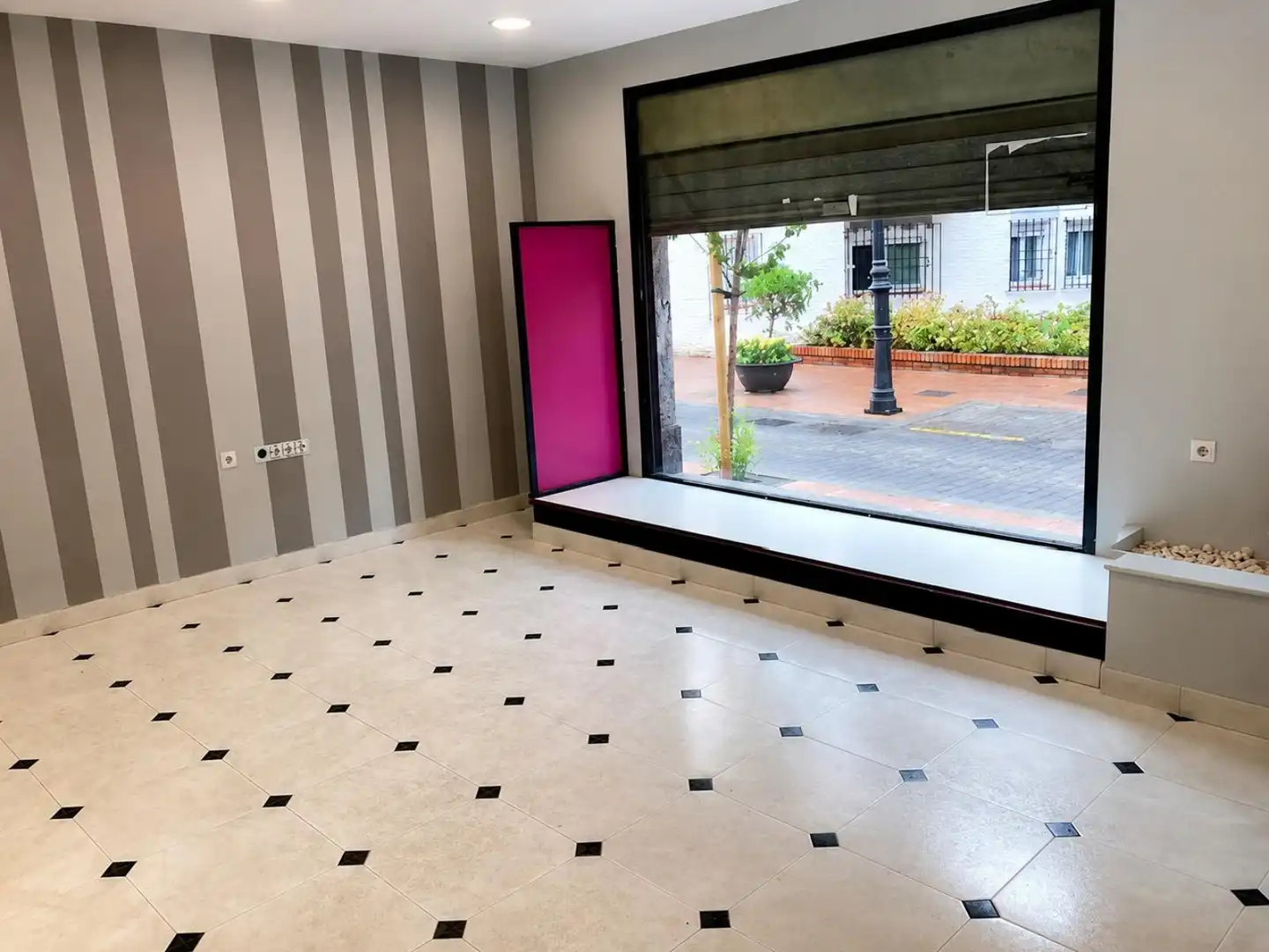 Local comercial en venda a Estepona Pueblo, imagen 5