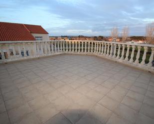 Terrassa de Casa adosada en venda en Argamasilla de Calatrava amb Aire condicionat i Terrassa