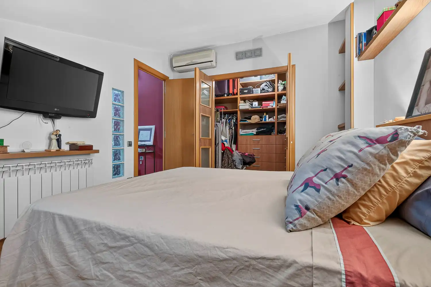 Habitación de Dúplex en venta en Terrassa con Calefacción y Balcón