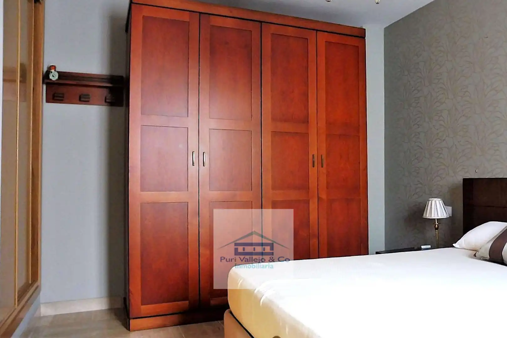 Habitación de Piso en venta en Córdoba con Aire acondicionado, Trastero y Amueblado